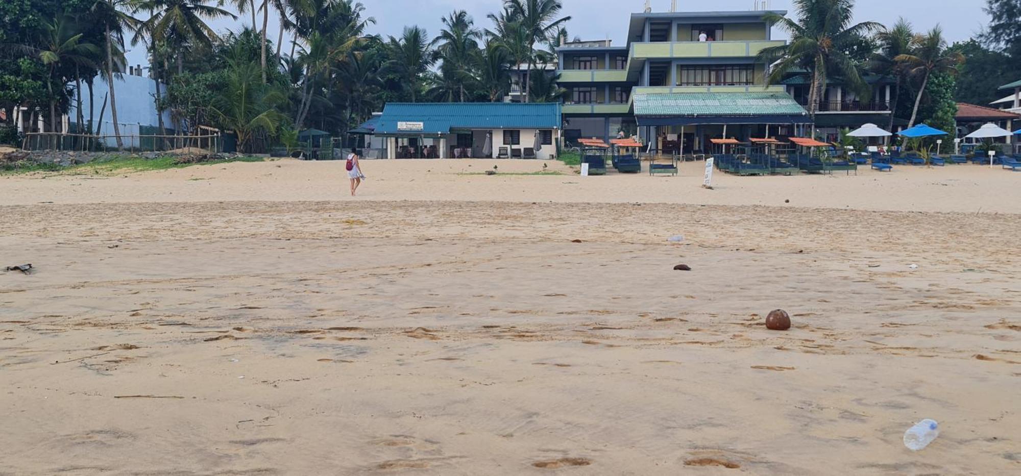 Thiranagama Beach Hotel Hikkaduwa Eksteriør bilde